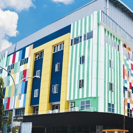 D'Carol Hotel Surabaya Eksteriør billede
